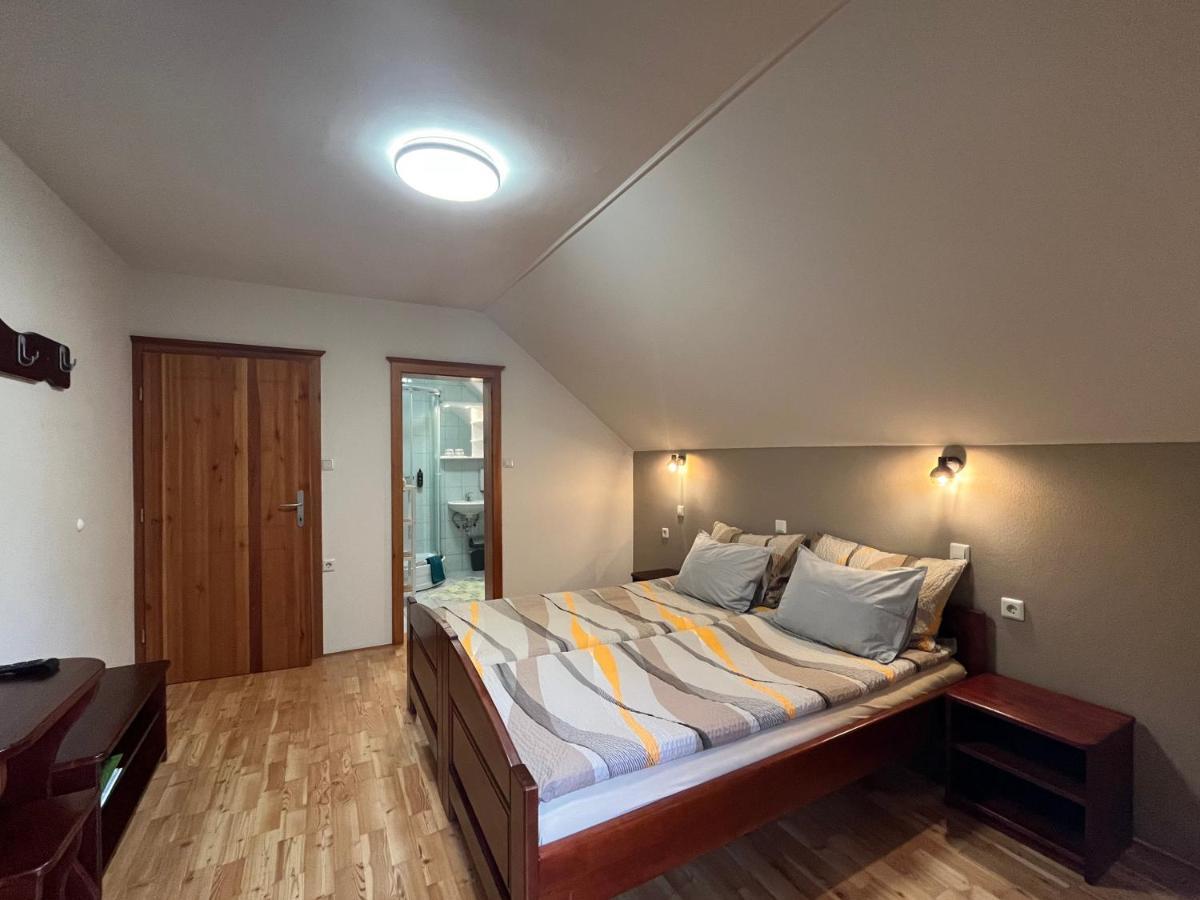 Na Logu - Farm Stay Ambroz Gregorc Solčava Extérieur photo
